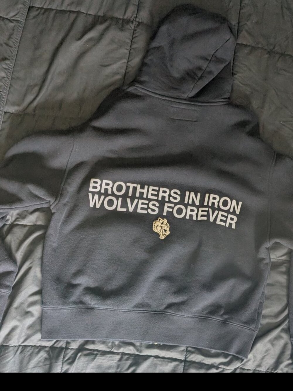 Darc Sport Zip Hoodie – Excellent Condition (Size Large)
